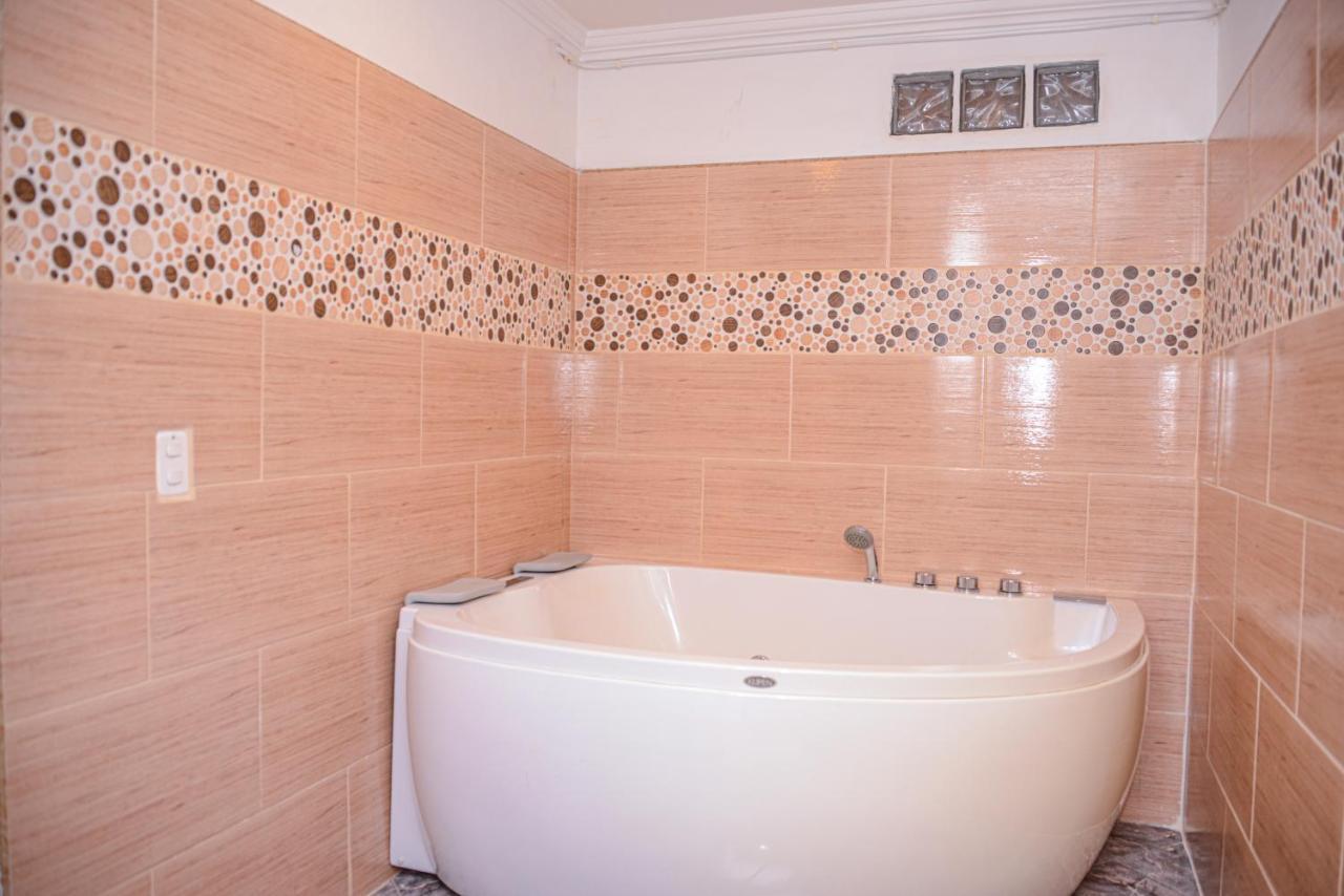 Apartment Carrera 301 Medellín Eksteriør bilde