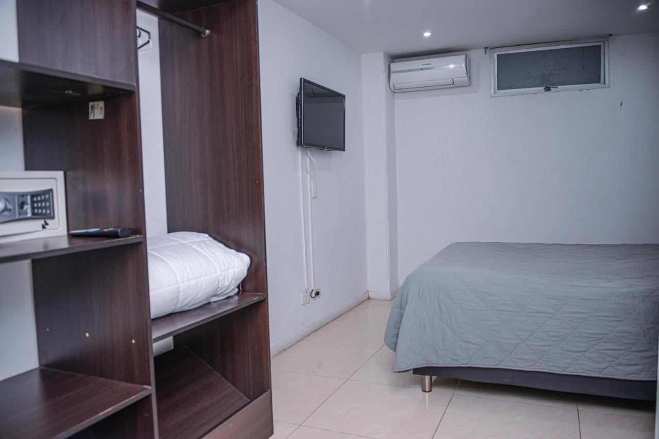 Apartment Carrera 301 Medellín Eksteriør bilde